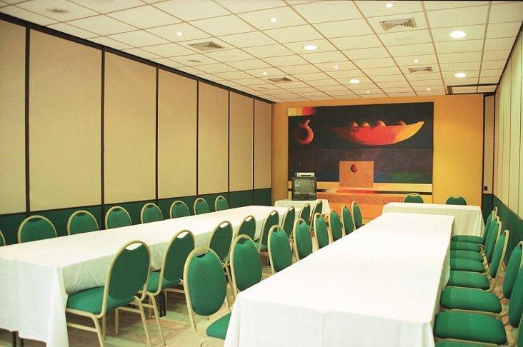Hotel Guadaira Resort Melgar Extérieur photo