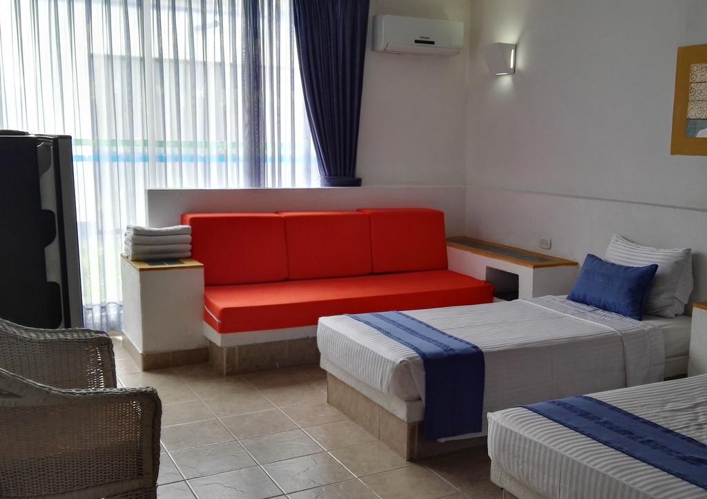 Hotel Guadaira Resort Melgar Extérieur photo