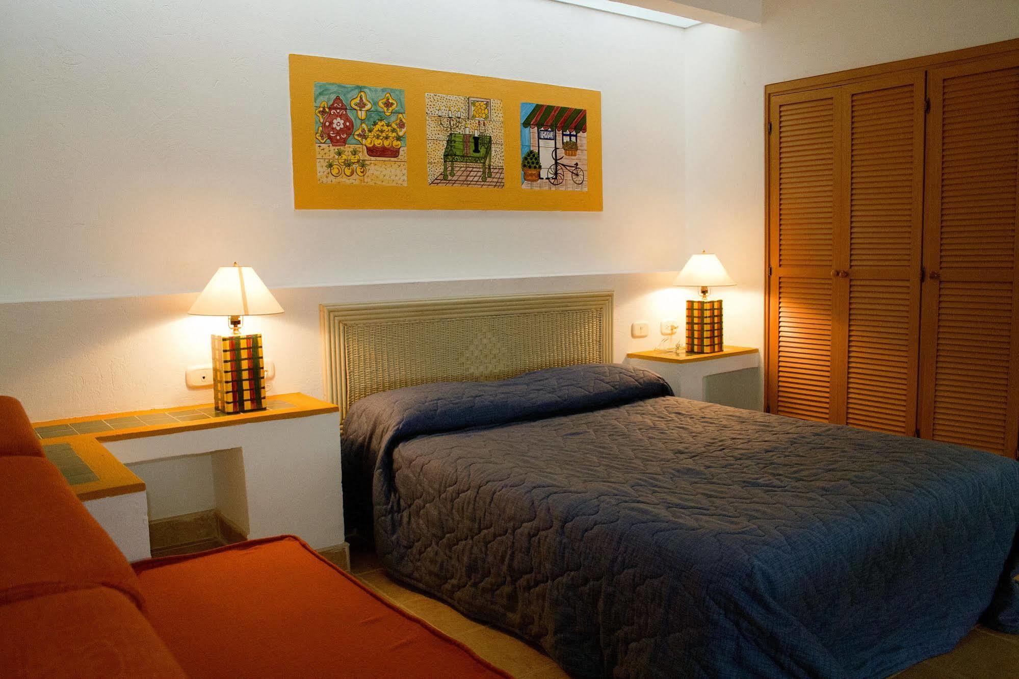 Hotel Guadaira Resort Melgar Extérieur photo